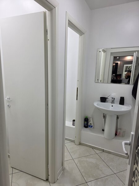 Baba Novac, 10 minute metrou Dristor, salon de cosmetica, infrumusetare