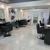 Baba Novac, 10 minute metrou Dristor, salon de cosmetica, infrumusetare